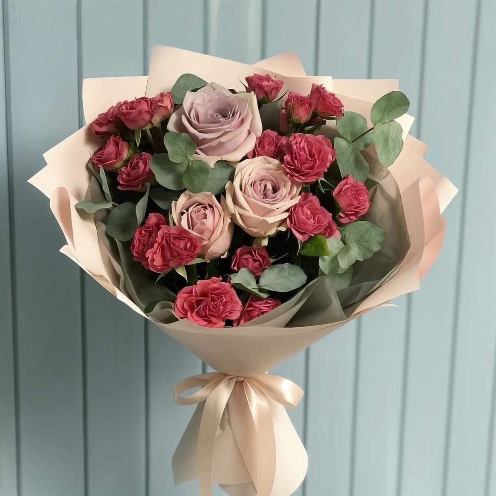 Букет цветов из: Гвоздики и Розы в Бердске