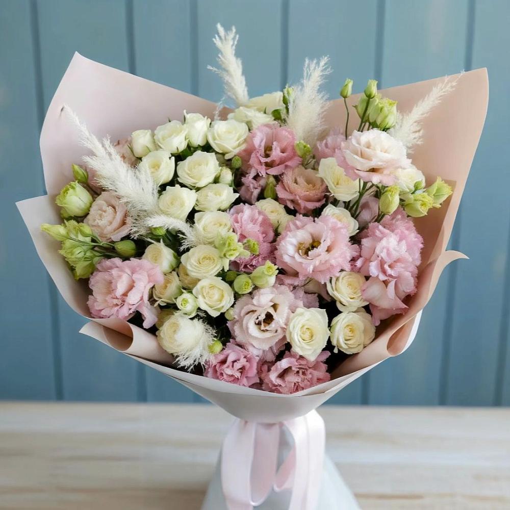 Букет цветов из: Альстромерии и Розы в Бердске