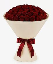 Букет 101 Бордовая роза Блэк Бакарра в Бердске