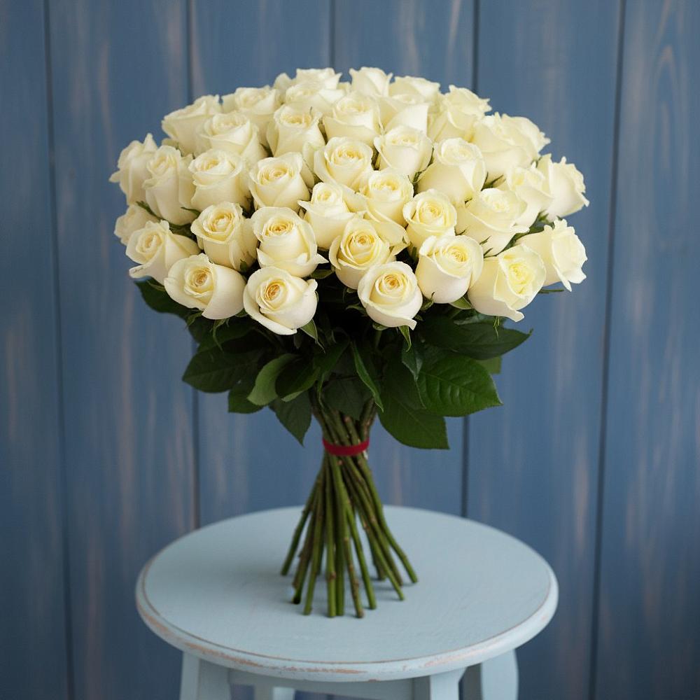 Букет 51 Белая роза Эдлесс Лав в Бердске