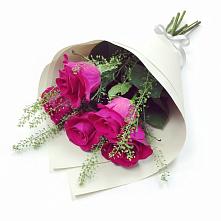 Букет цветов из:  Розы в Бердске