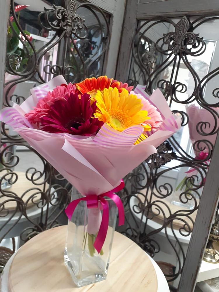 Букет цветов из: Герберы в Бердске