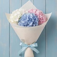 Букет цветов из:  Гортензия в Бердске