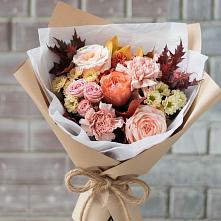 Букет цветов из:  Гвоздики, Хризантемы и Розы в Бердске