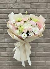 Букет цветов из:  Гвоздики, Розы, Лизиантусы и Хризантемы #REPLACE_PRED# Бердске