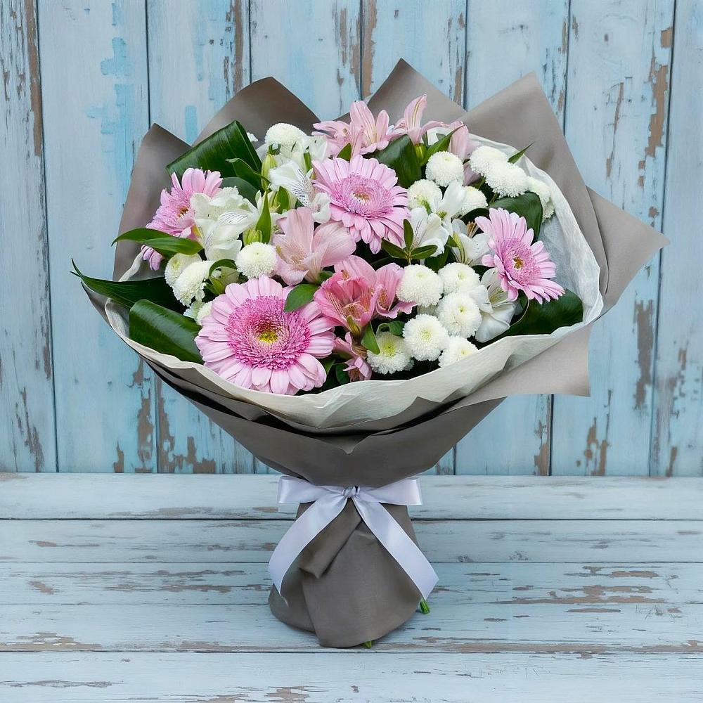 Букет цветов из: Герберы, Альстромерии и Хризантемы в Бердске