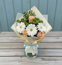 Букет цветов из:  Герберы, Розы и Хризантемы в Бердске