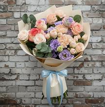 Букет цветов из:  Розы, Лизиантусы и Гвоздики #REPLACE_PRED# Бердске